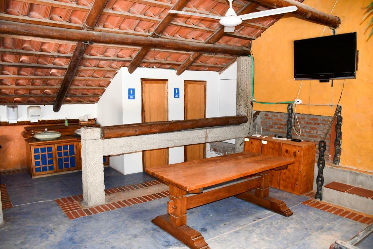 Casa Escollera Hostel ซันตามาร์ตา ภายนอก รูปภาพ